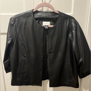 NEIMAN MARCUS PRE-LOVED AUTHENTIC BLACK GENUINE SUBLE LEATHER COLLARLESS JACKET